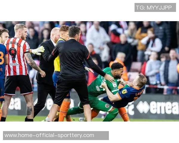 球场互殴后还有自拍环节？你见过更奇葩的比赛吗