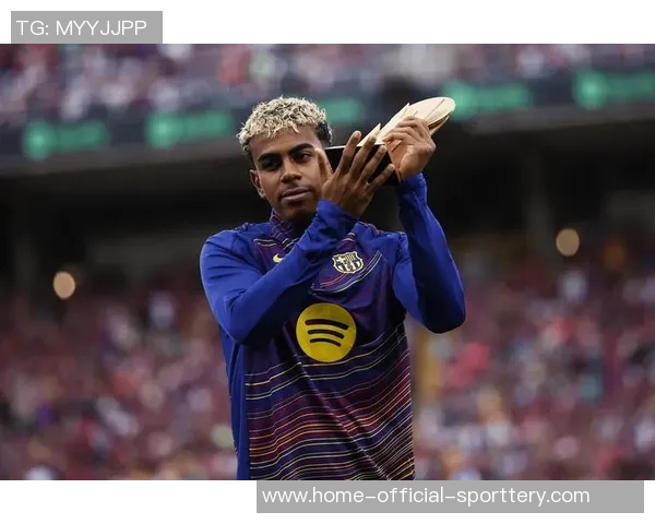 科帕奖完整排名：亚马尔、杜埃、若昂-内维斯分列前三